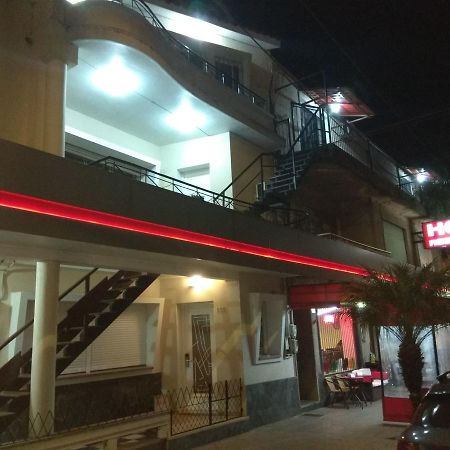 Petit Rivera Hotel المظهر الخارجي الصورة