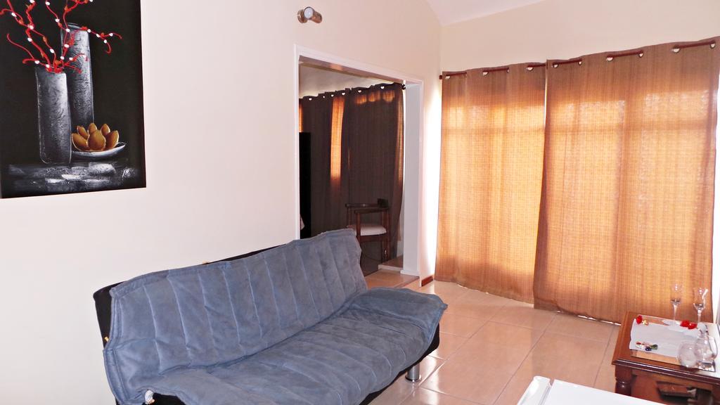 Petit Rivera Hotel الغرفة الصورة