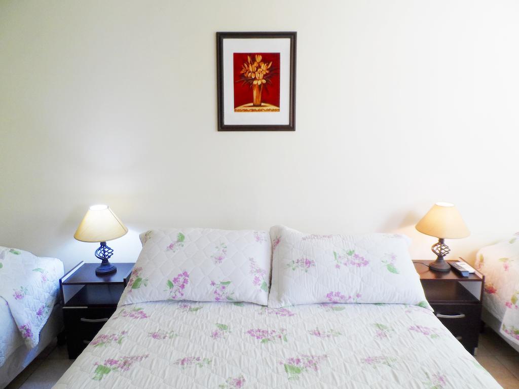 Petit Rivera Hotel الغرفة الصورة